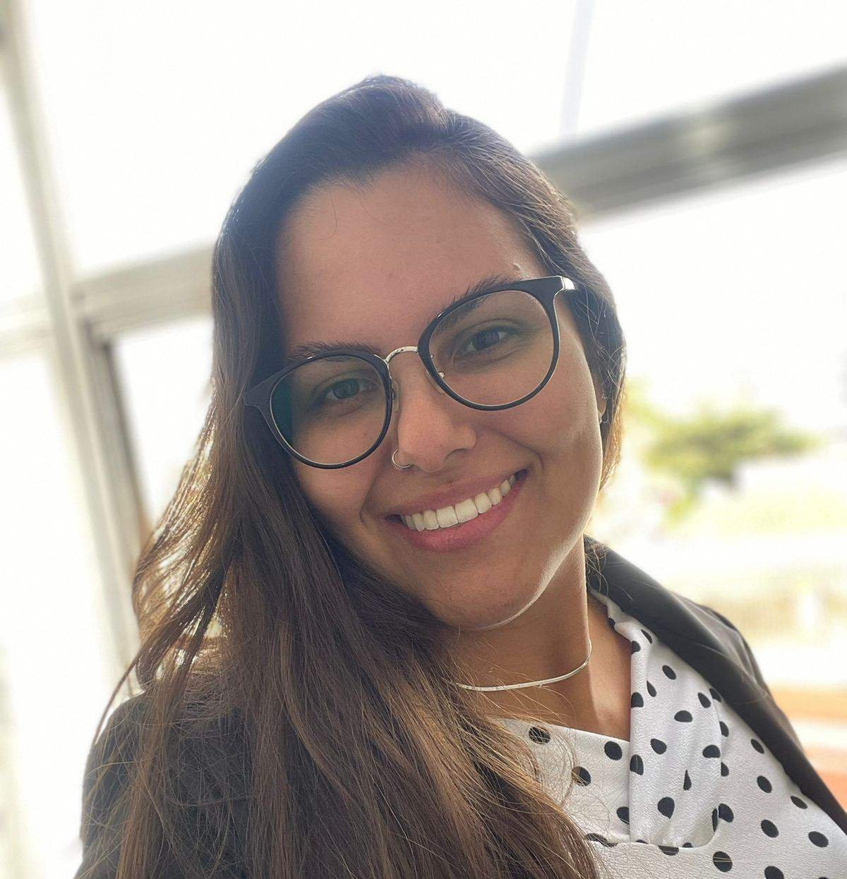 Psicóloga clínica, pós-graduanda em Terapia Cognitivo-Comportamental. <br><br>Experiência no atendimento de adolescentes e adultos com demandas relacionadas à ansiedade patológica, sintomas depressivos, comportamento alimentar, autoestima, habilidades sociais, autolesão e relacionamentos, entre outras.